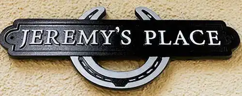 Cast Iron Horseshoe Sign - 12"