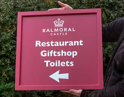 The wooden signs and boards can be matched to any RAL colour. Tradional Painted Wooden Sign Boards