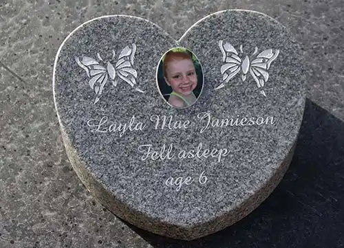 Granite Memorial Wedge