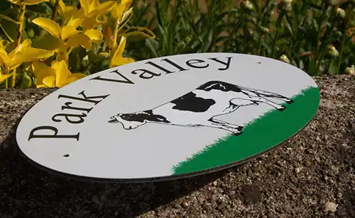 Oval Sign