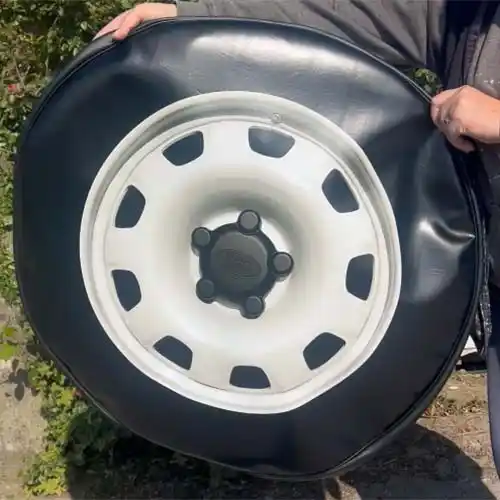 Soft Tyre Cover with Wheel Photo