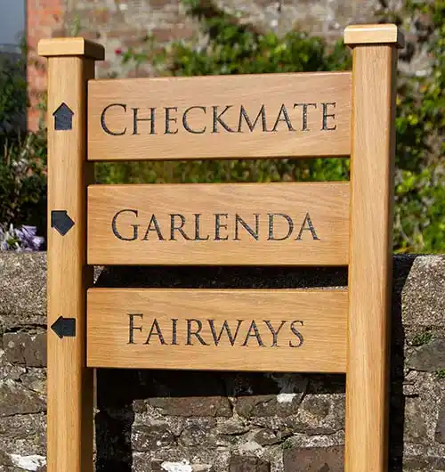 Oak Ladder Sign